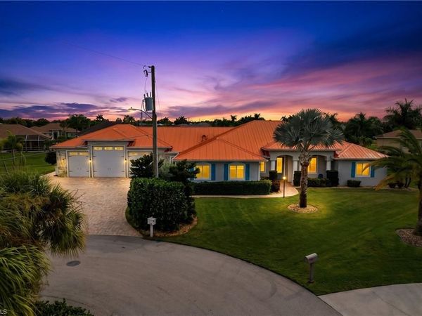 434 E Cashew, PUNTA GORDA, FL 33955