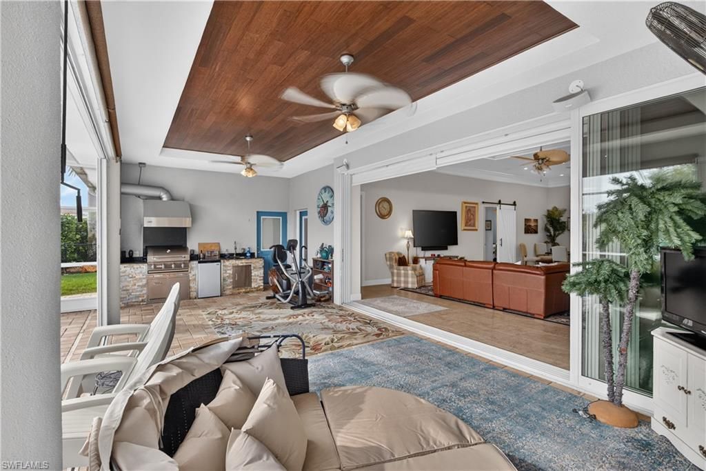 434 E Cashew, Punta Gorda, FL 33955 Photo