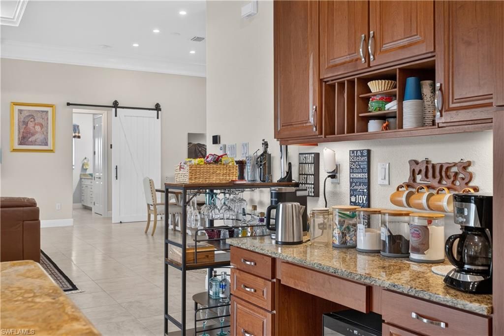 434 E Cashew, Punta Gorda, FL 33955 Photo