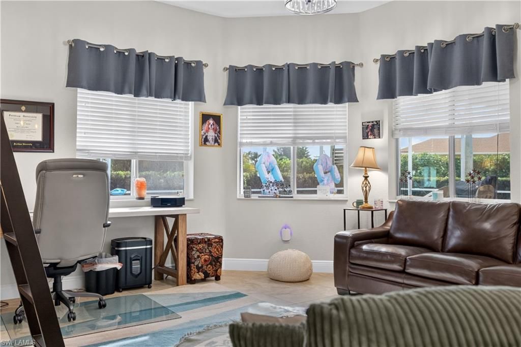 434 E Cashew, Punta Gorda, FL 33955 Photo