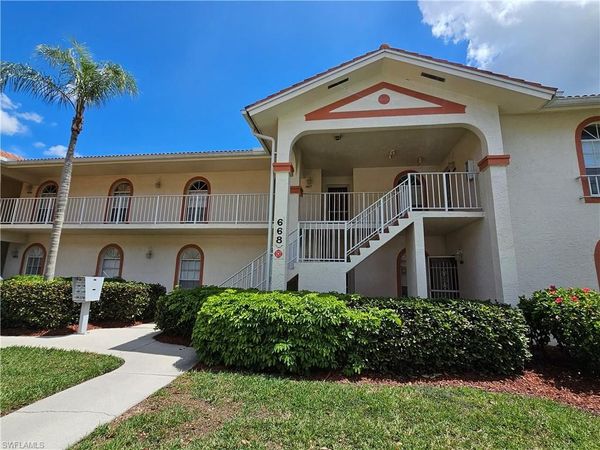 668 Mardel CT , Unit 807, NAPLES, FL 34104