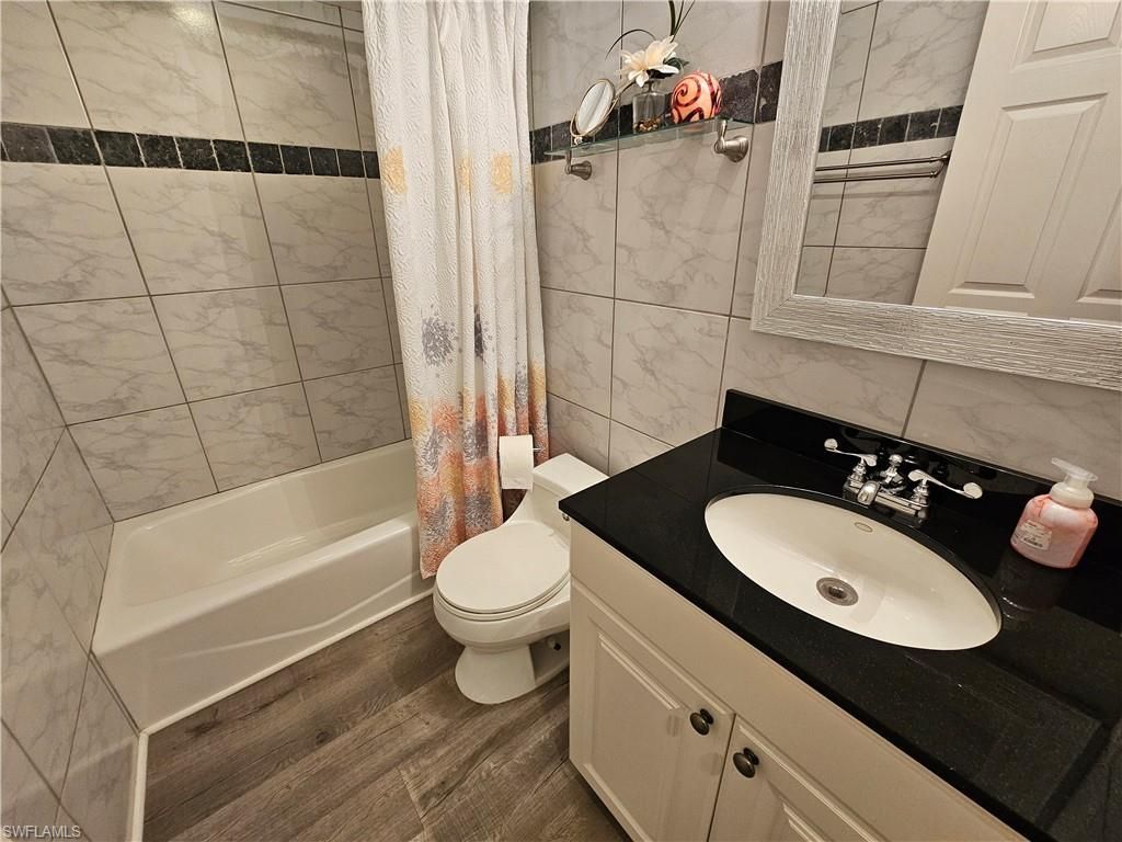 668 Mardel Ct , Unit 807, Naples, FL 34104 Photo