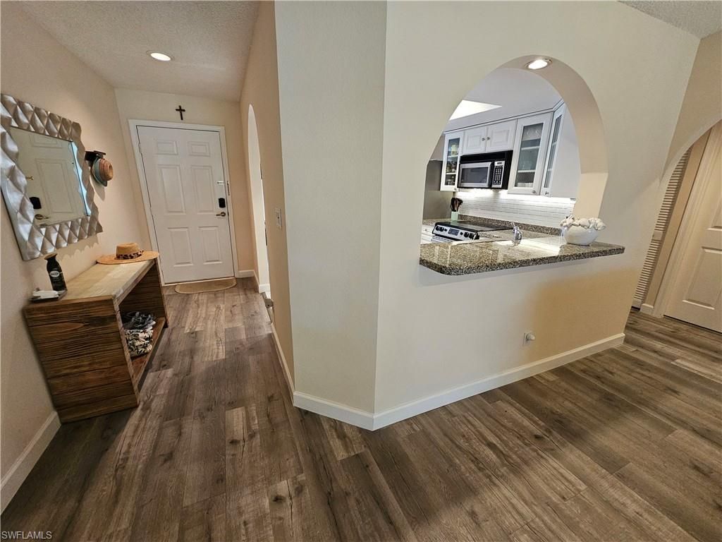 668 Mardel Ct , Unit 807, Naples, FL 34104 Photo