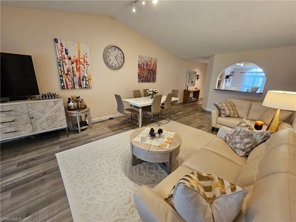 668 Mardel Ct , Unit 807, Naples, FL 34104 Photo