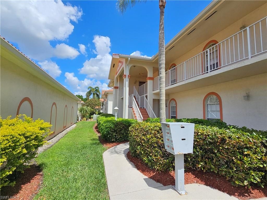 668 Mardel Ct , Unit 807, Naples, FL 34104 Photo