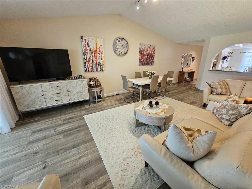 668 Mardel Ct , Unit 807, Naples, FL 34104 Photo