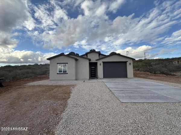 1857 Calle Las Cruces, Rio Rico, AZ 85648