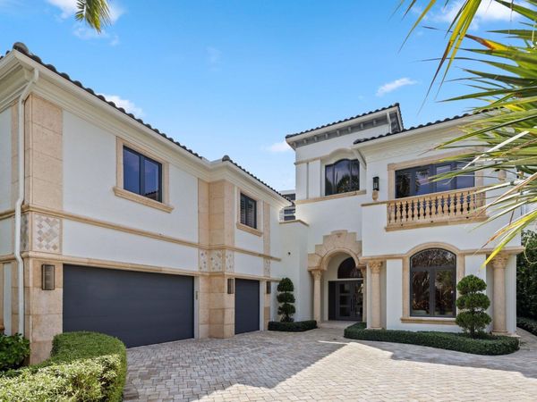 1010 Grand Court, Highland Beach, FL 33487