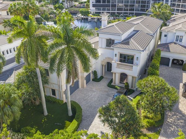 1010 Grand Court, Highland Beach, FL 33487