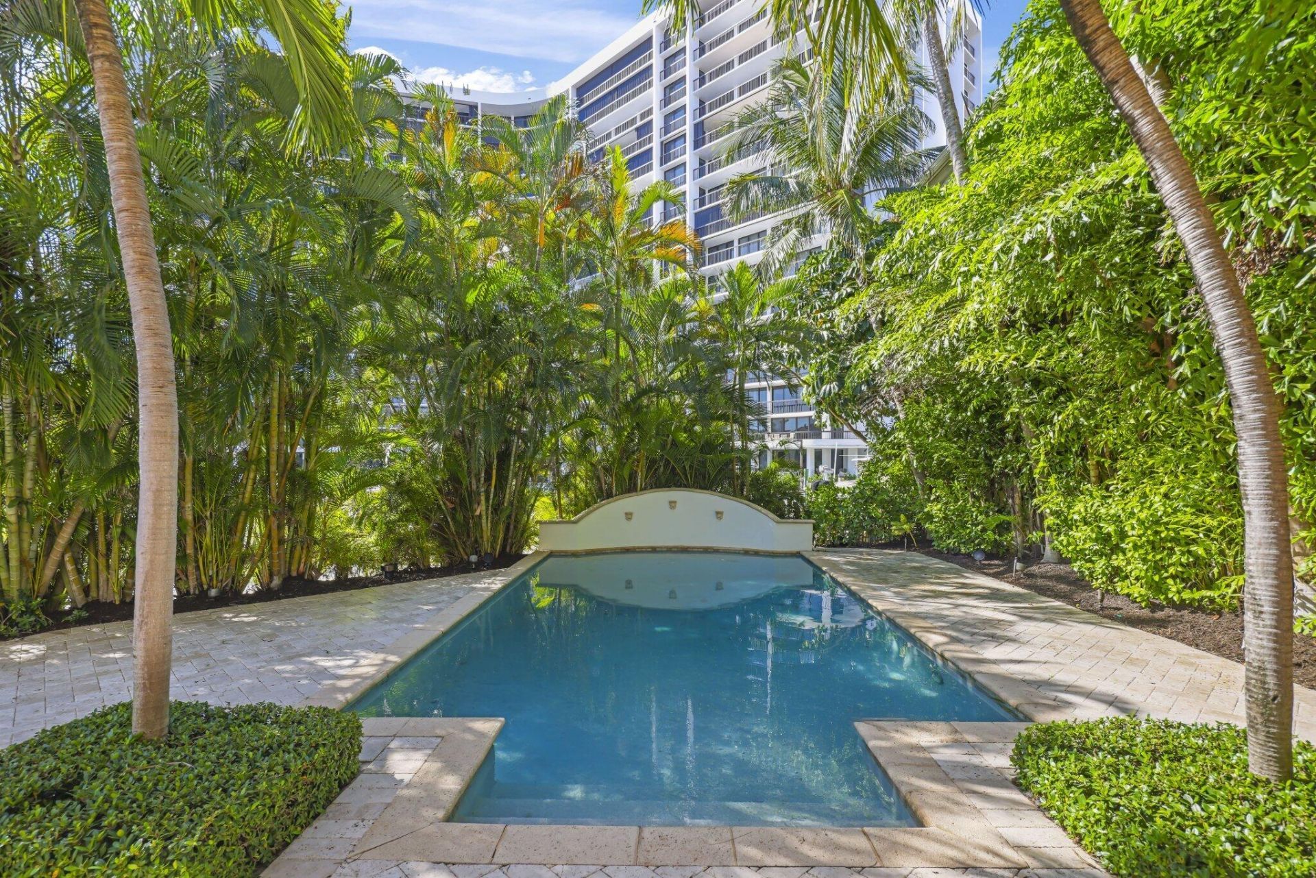 1010 Grand Court, Highland Beach, FL 33487 Photo