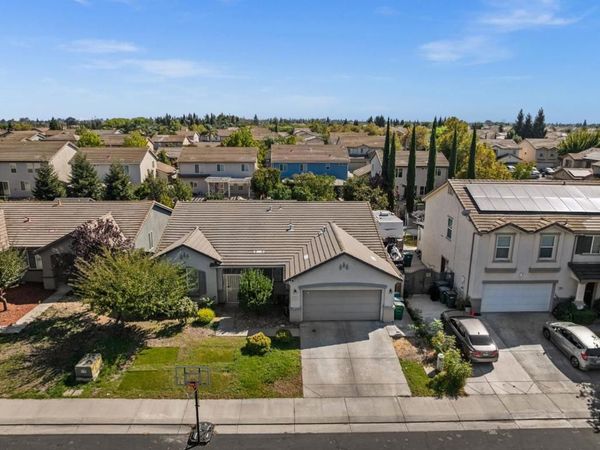 2710 Sebastan Lane, Stockton, CA 95212