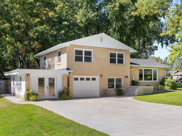 2106 Eastwood Avenue , Streator, IL 61364