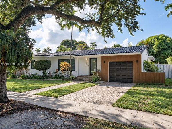 162 NE 108th St , Miami Shores, FL 33161
