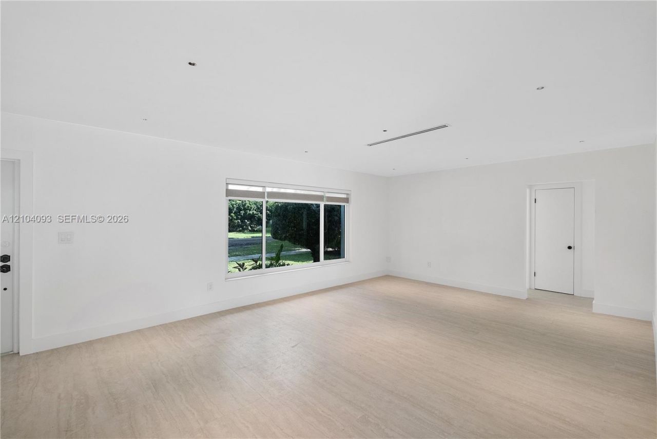162 NE 108th St , Miami Shores, FL 33161 Photo