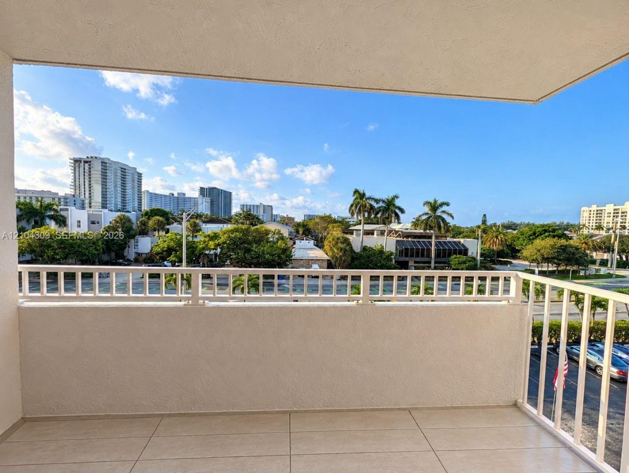 3201 NE 14th St Cswy , Unit 408, Pompano Beach, FL 33062 Photo