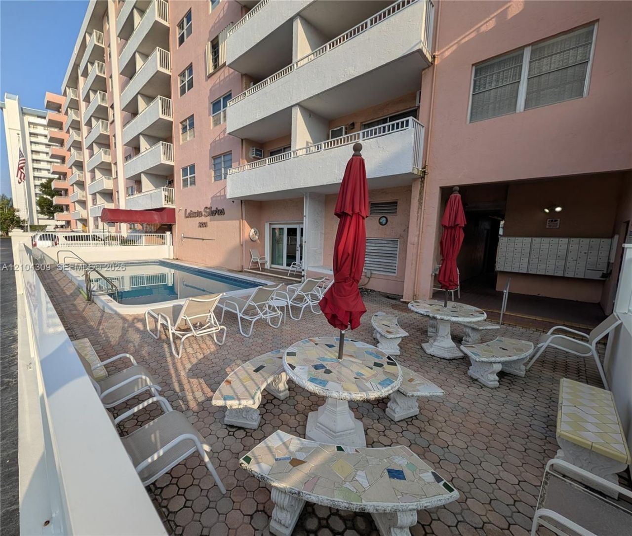 3201 NE 14th St Cswy , Unit 408, Pompano Beach, FL 33062 Photo