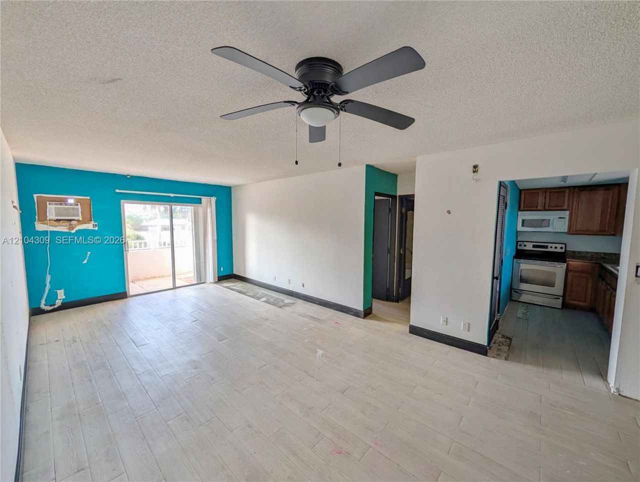 3201 NE 14th St Cswy , Unit 408, Pompano Beach, FL 33062 Photo