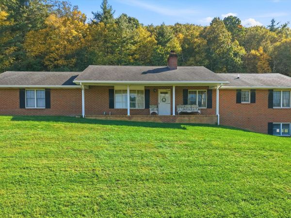 3678 Floyd Hwy N, Floyd, VA 24091