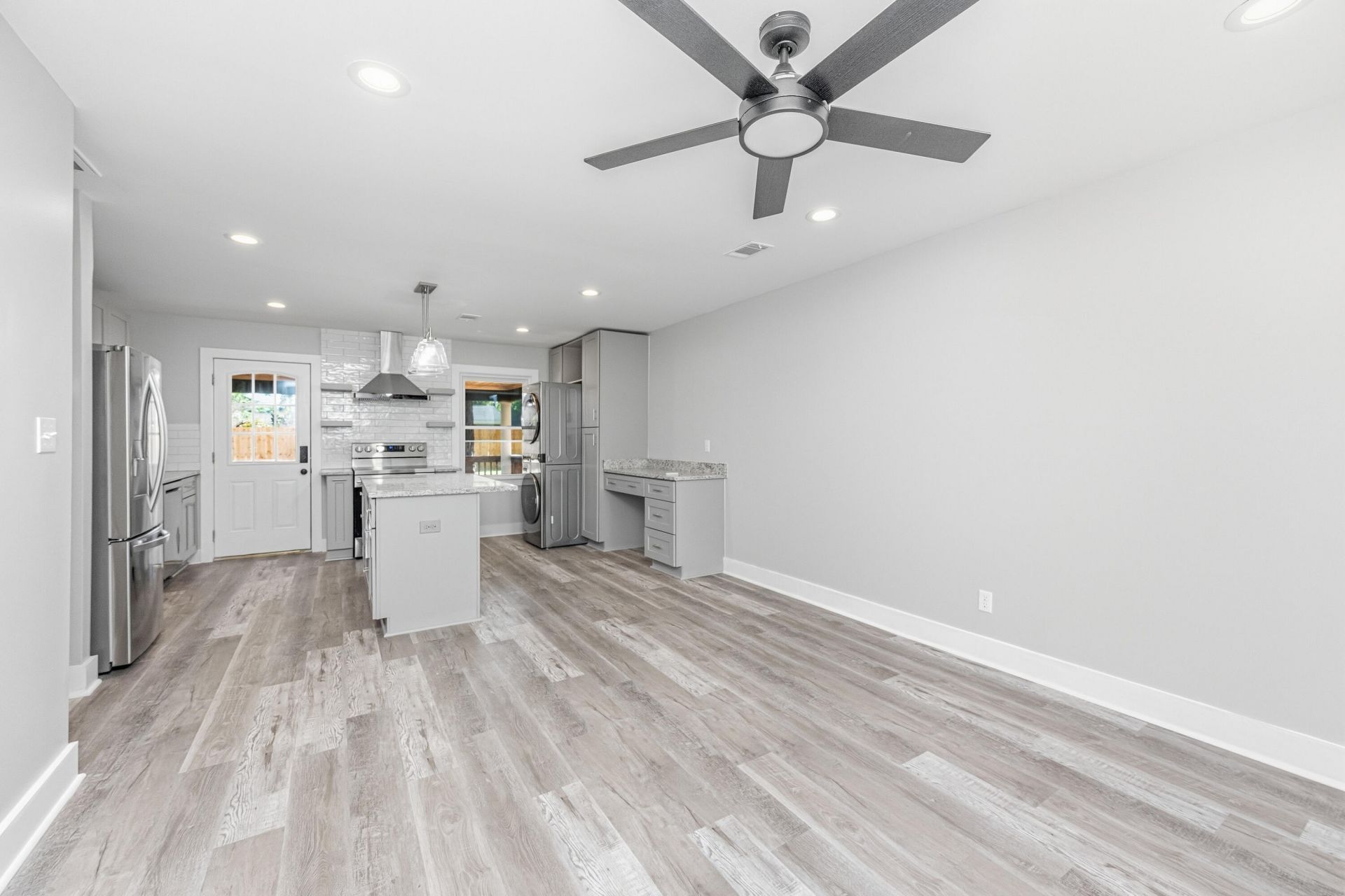 504 Mary Scott Drive Photo 16
