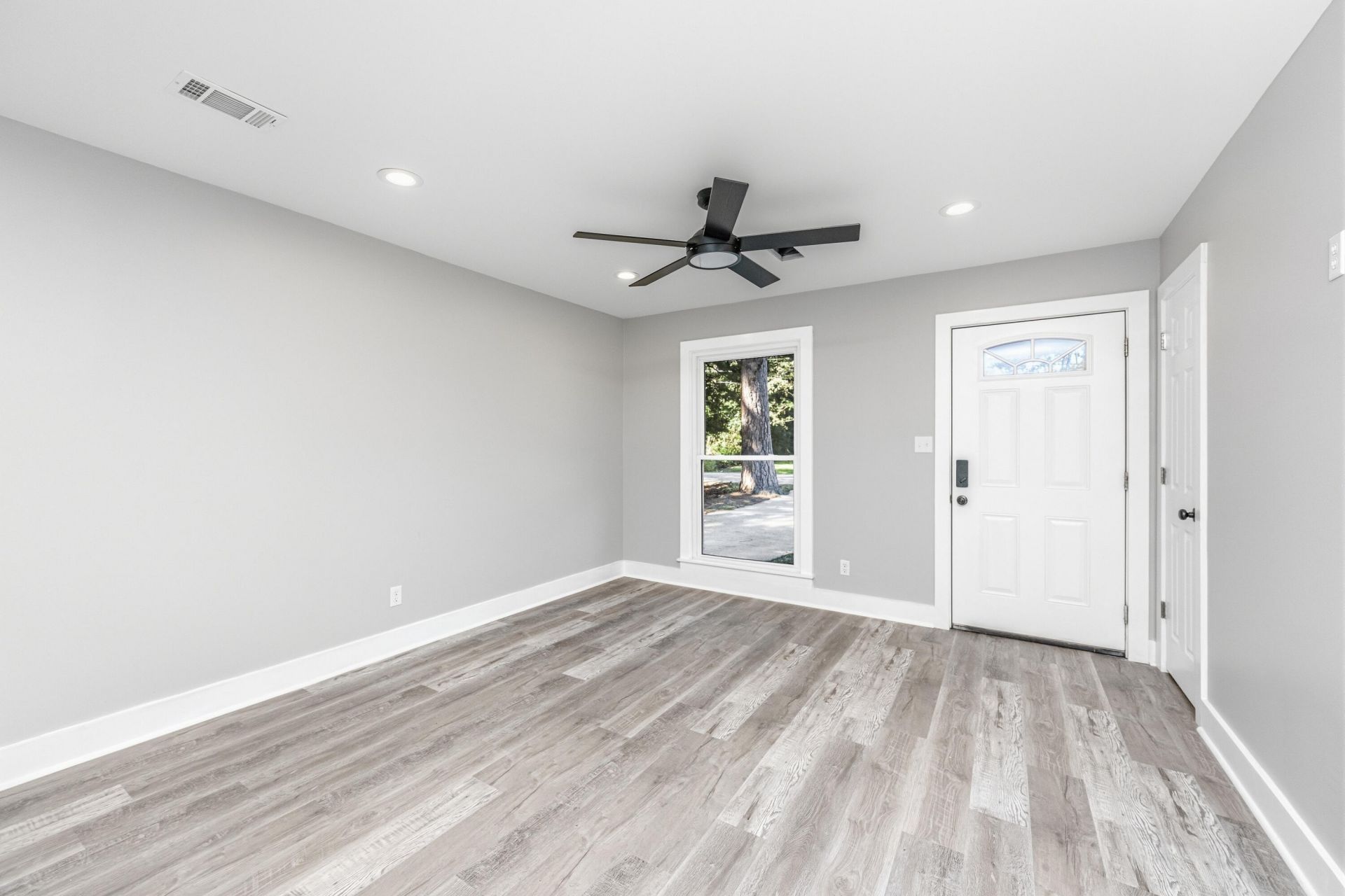 504 Mary Scott Drive Photo 18