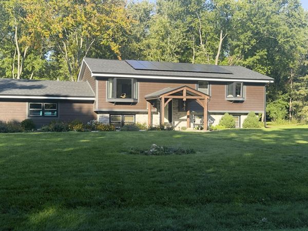 W330N5515 Linden Cir. E Cir, Merton, WI 53058
