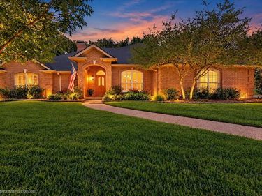 4424 Fair Ridge Drive, Fort Worth, TX 76008