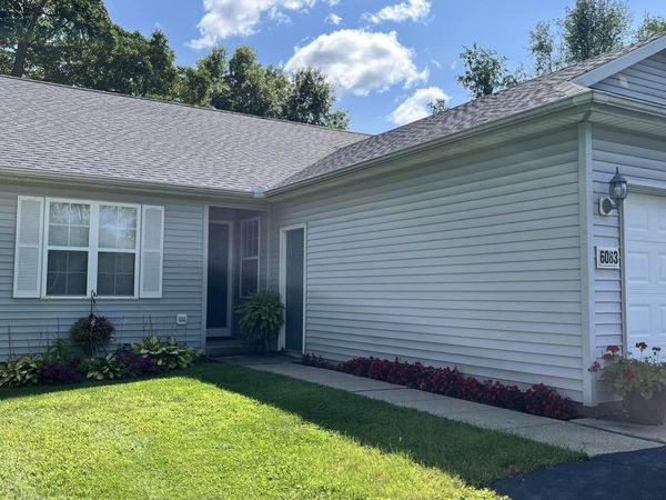 6083 Fairgrove Street, Kalamazoo, MI 49009