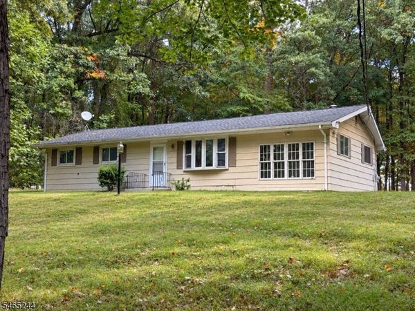 81 Woolf Rd, Alexandria, NJ 08848