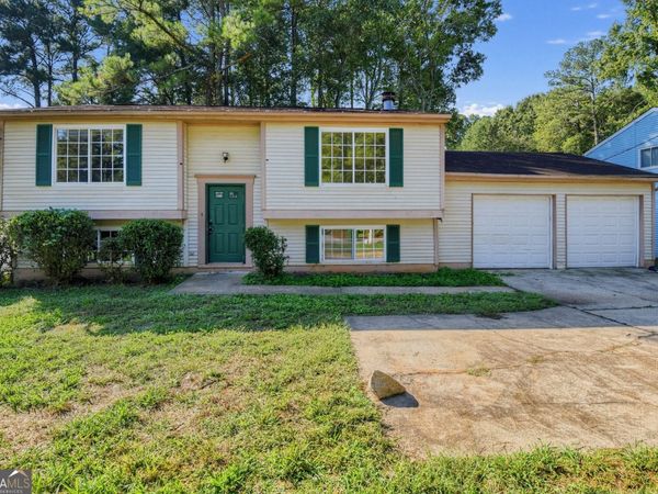 4755 White Oak Trail, Stone Mountain, GA 30088