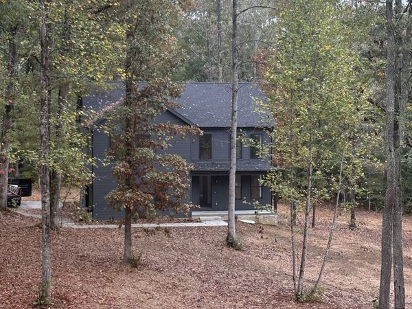 10005 Forest Lane , Bon Aqua, TN 37025