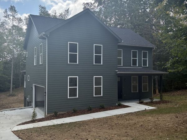 10022 Forest Lane , Bon Aqua, TN 37025
