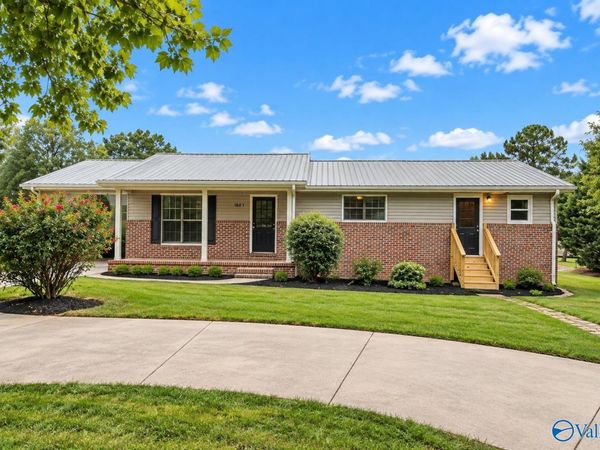 1607 Edward Street NE, Hanceville, AL 35077