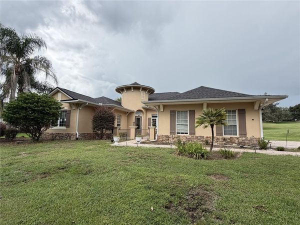 39539 HARBOR HILLS BOULEVARD , LADY LAKE, FL 32159