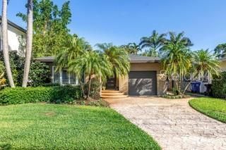 200 Lamara Way Ne, Saint Petersburg, FL 33704 Main Photo