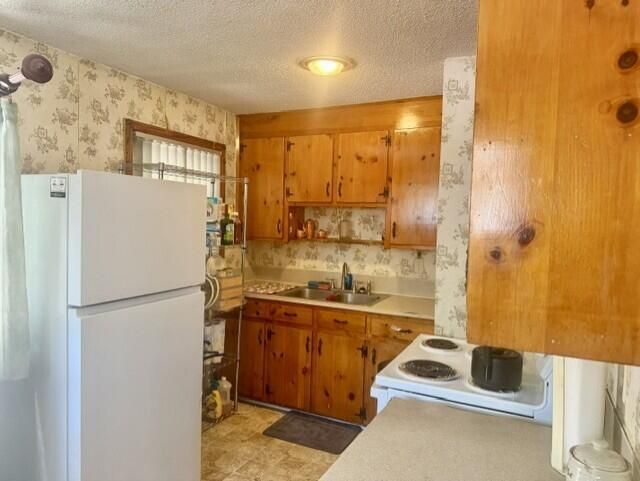 3923 Hilda Street Photo 6