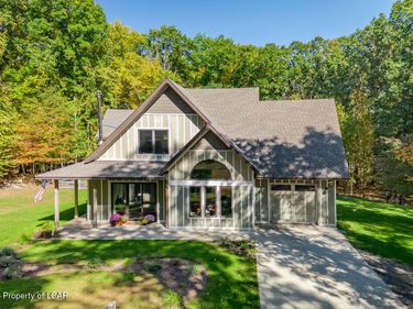 292 Vineyard Lane, Falls, PA 18615