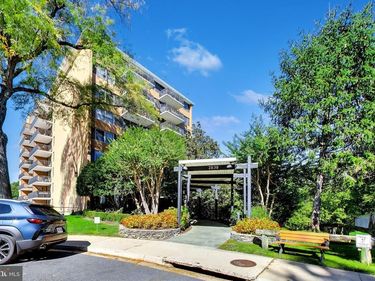 2030 N ADAMS STREET , Unit 603, ARLINGTON, VA 22201