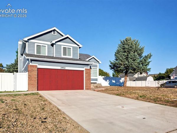 3952 Sleepy Creek Drive, Colorado Springs, CO 80925