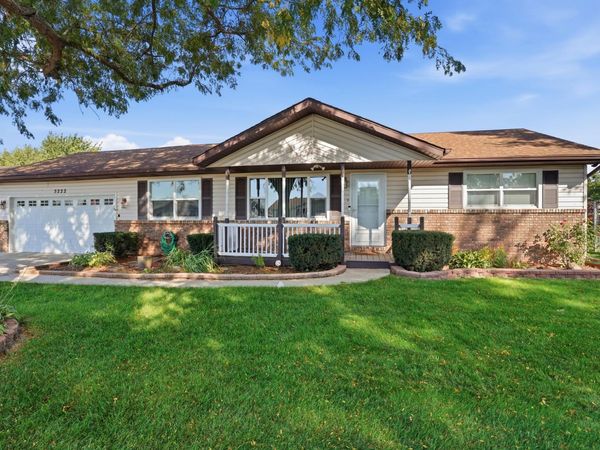 5222 Brookline Drive , Portage, IN 46368