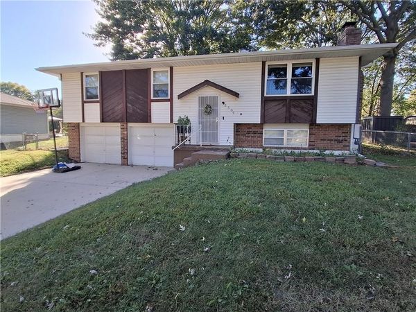 2509 SW 5th Street, Blue Springs, MO 64014