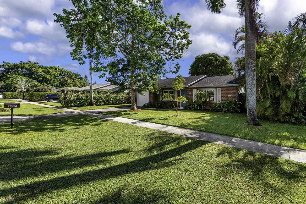 19442 Colorado Circle, Boca Raton, FL 33434 Photo