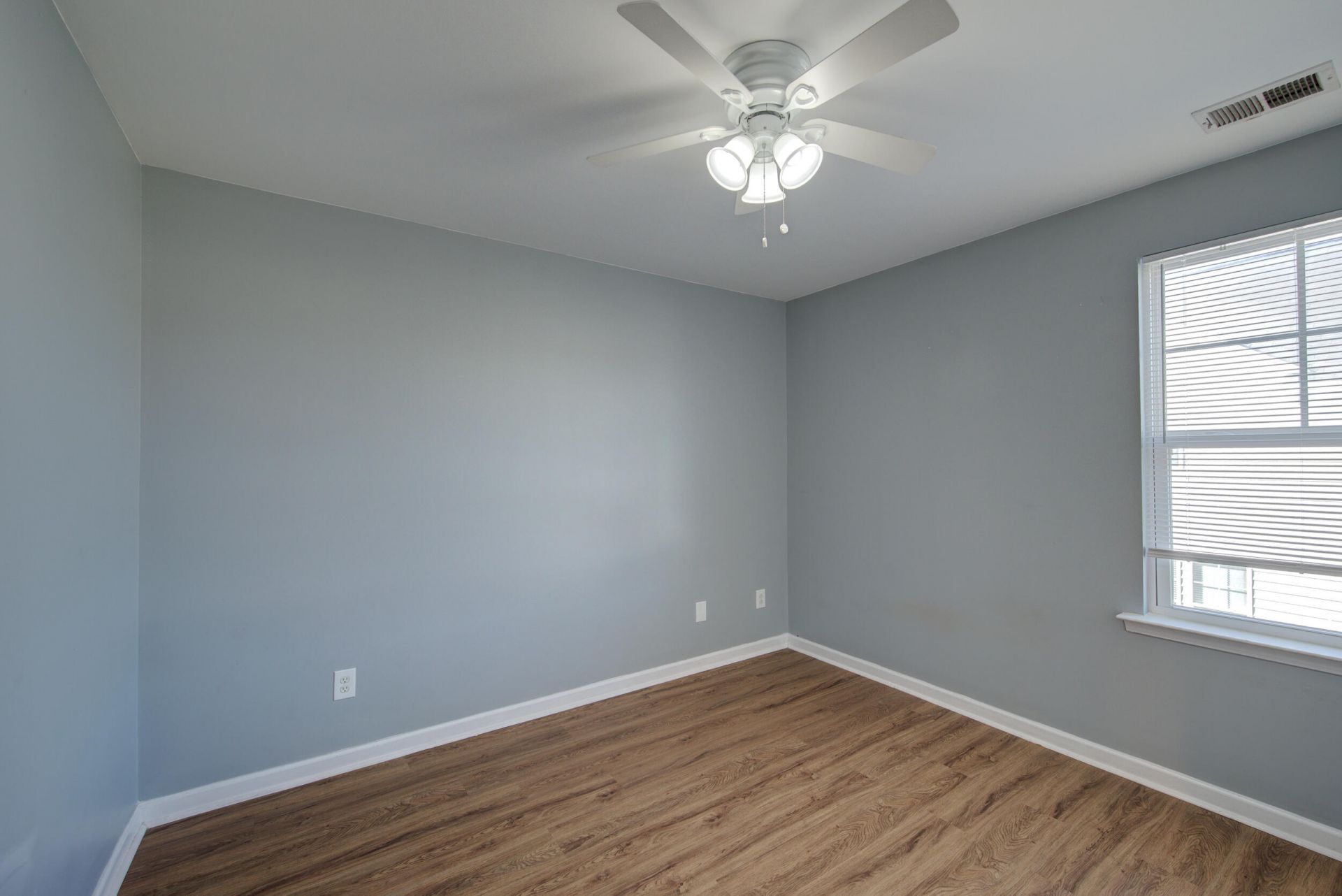 2130 Pimlico Drive Photo 24