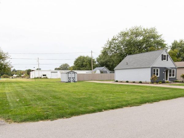 1415 Edgewater Avenue, Sandusky, OH 44870