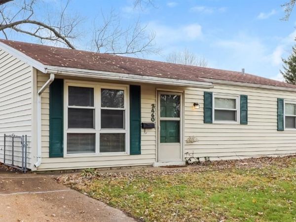 2460 Grants Parkway , Florissant, MO 63031