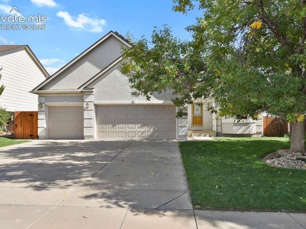7381 Waterman Way, Colorado Springs, CO 80922