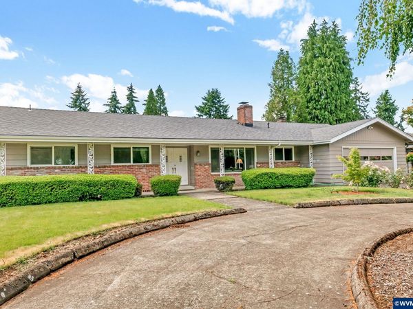 1922 NW Springhill Dr, Albany, OR 97321