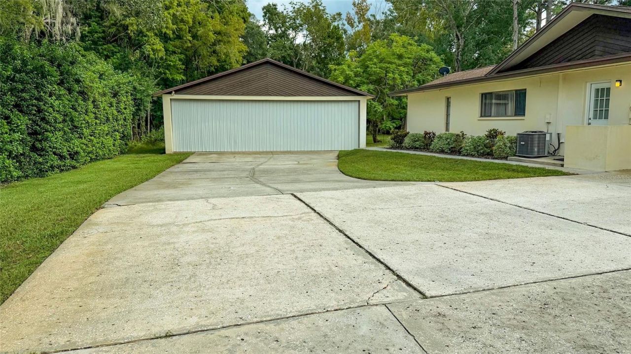 8536 Cessna Drive , New Port Richey, FL 34654 Photo