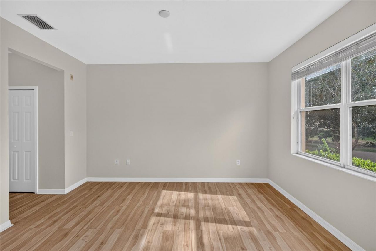 3707 Parkridge Circle, Unit 7-106, Sarasota, FL 34243 Photo