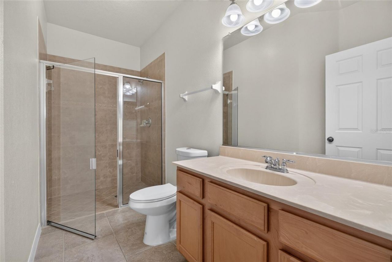 3707 Parkridge Circle, Unit 7-106, Sarasota, FL 34243 Photo