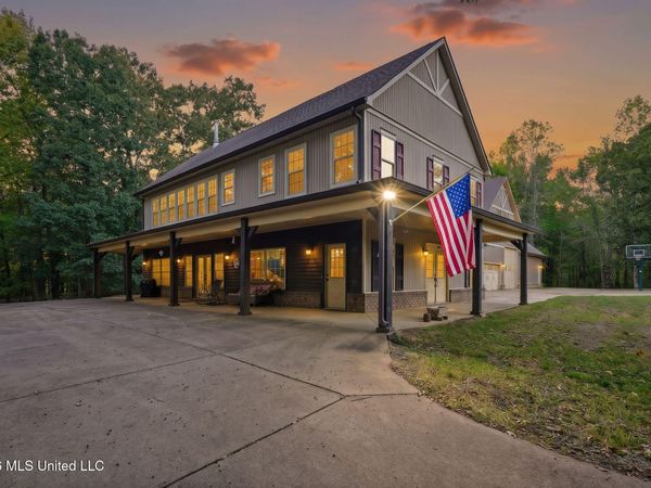 4199 Carolyn Drive, Hernando, MS 38632